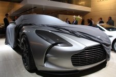 01_aston_one-77_paris.jpg