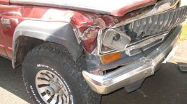 wreaked jeep 5-09 001.jpg