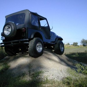 1983 CJ5