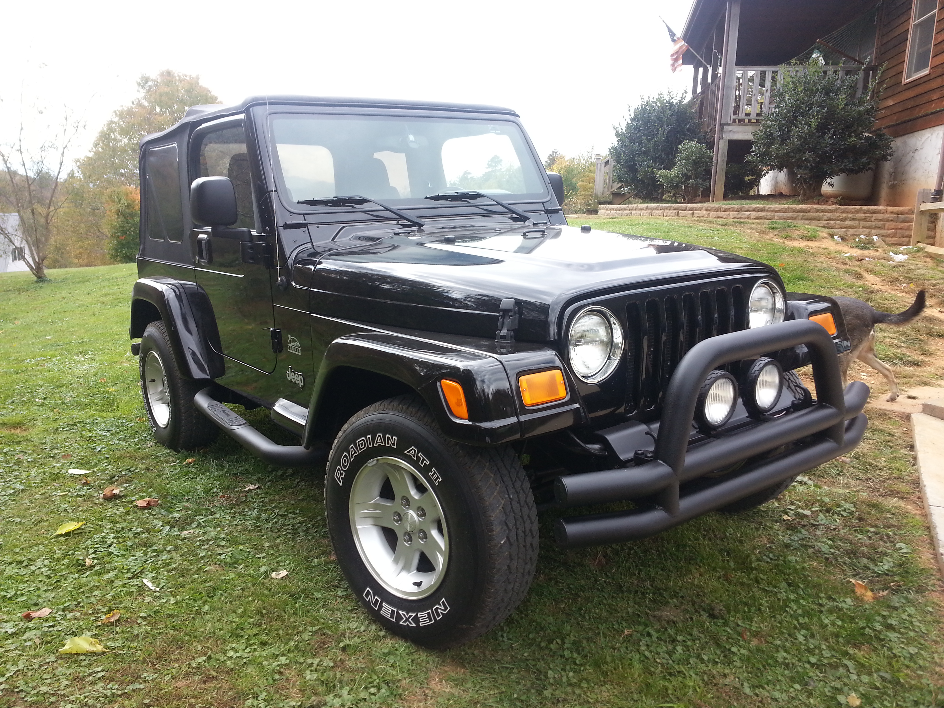 2004_Jeep_Wrangler_Sahara