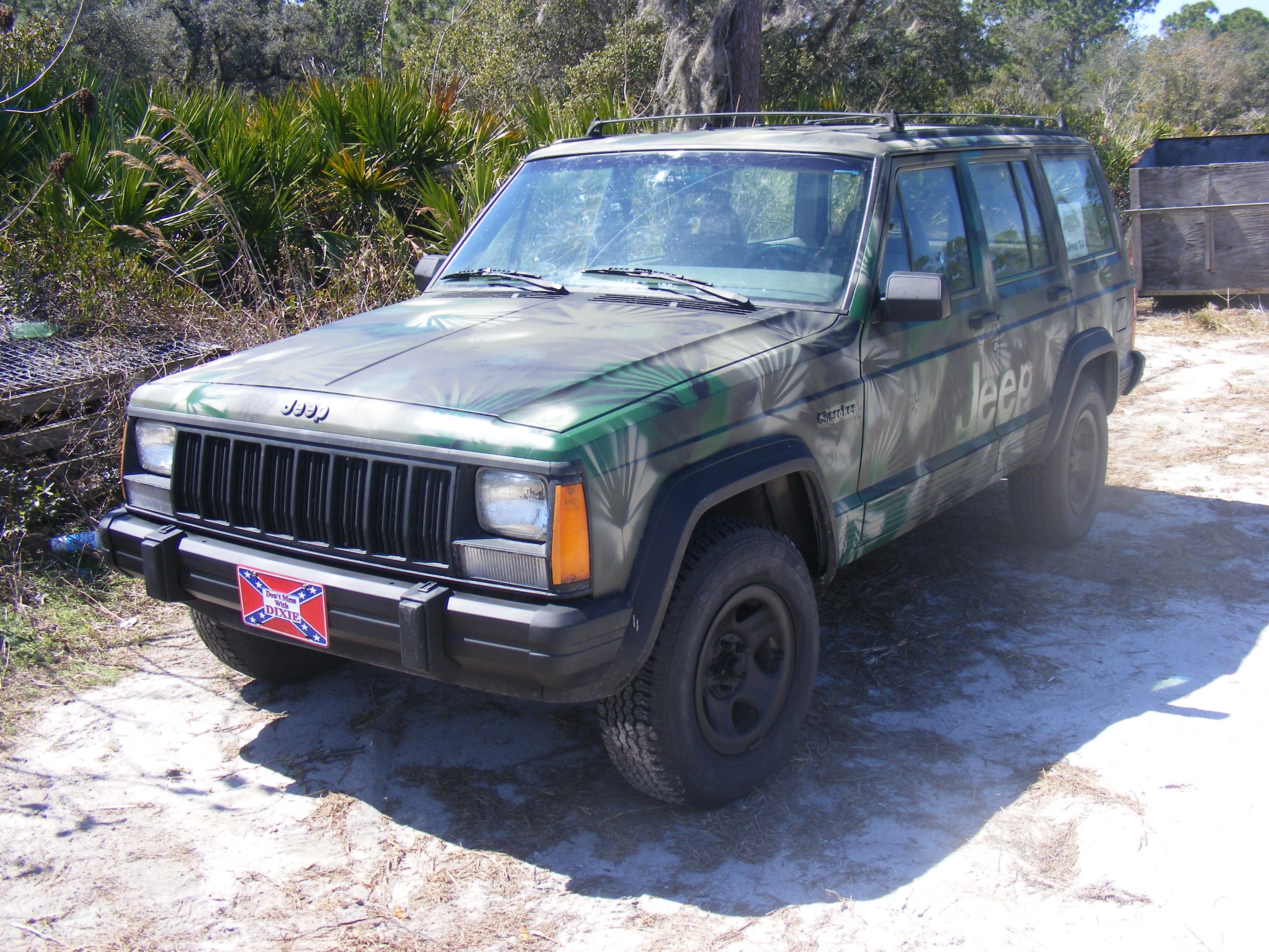 88' Cherokee, after camo paint job